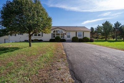 /international/us/n29690-pierzina-lane-arcadia-wi-110120452848/