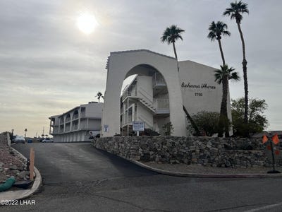 /international/us/1720-bahama-ave-lake-havasu-city-az-110106238928/