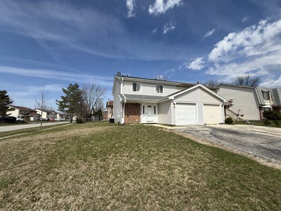 /international/us/1874-windward-lane-hanover-park-il-110107284888/