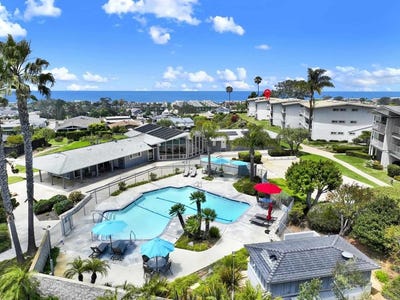 /international/us/640-w-solana-circle-solana-beach-ca-110119384653/
