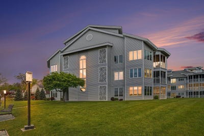 /international/us/355-w-columbia-avenue-w-battle-creek-mi-110107994044/