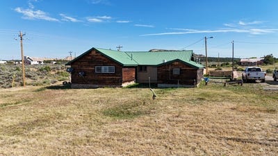 /international/us/877-st-hwy-96-regina-nm-110101475794/