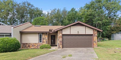 /international/us/2102-e-regency-place-springfield-mo-110101452262/