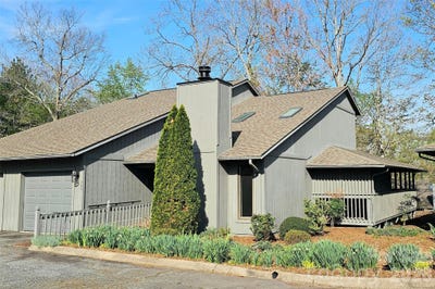 /international/us/703-independence-trail-morganton-nc-110105280320/