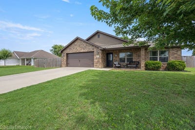 /international/us/1401-arkansas-lane-prairie-grove-ar-110108551368/