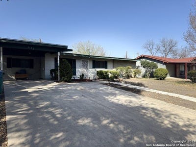 /international/us/5123-village-trail-san-antonio-tx-110098224688/?lang=es