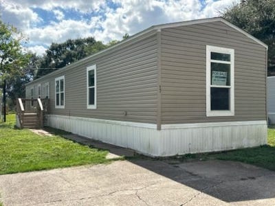 /international/us/4120-avenue-o-trlr-17-santa-fe-tx-110099440609/?lang=es