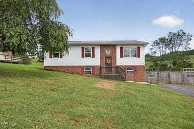/international/us/428-clairmont-circle-castlewood-va-110110062888/