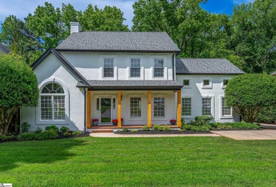 /international/us/221-river-walk-drive-simpsonville-sc-110108416147/
