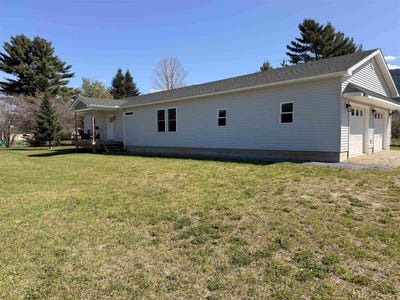 /international/us/47-little-brook-lane-bristol-vt-110107627461/