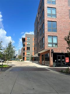 /international/us/2406-delano-street-houston-tx-110105276634/