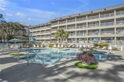 /international/us/43-forest-beach-drive-hilton-head-island-sc-110098063440/