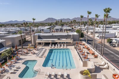 /international/us/702-s-meridian-rd-apache-junction-az-110119994119/