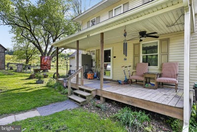 /international/us/91-south-road-new-albany-pa-110108533163/