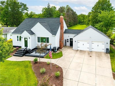 /international/us/11492-ridge-road-north-royalton-oh-110108552894/