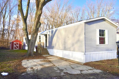 /international/us/411-s-grover-avenue-lot-19-alma-mi-110108150956/