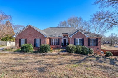 /international/us/227-saddlebrook-drive-moore-sc-110106093310/