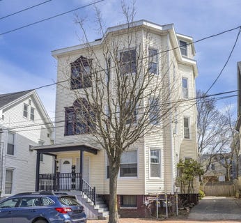 /international/us/22-cumberland-avenue-portland-me-110107540524/