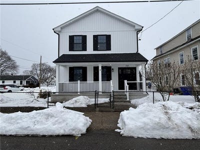 /international/us/38-ashburne-street-pawtucket-ri-110106260969/