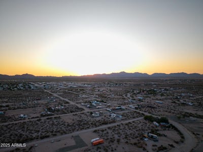 /international/us/39816-palm-boulevard-salome-az-110099824644/?lang=zh-tw