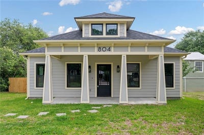 /international/us/804-e-27th-street-bryan-tx-110108177478/