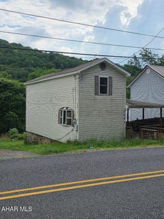 /international/us/1085-deveaux-street-elmora-pa-110101006430/