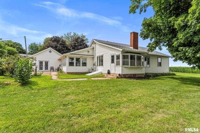 /international/us/2576-285th-avenue-de-witt-ia-110101165610/