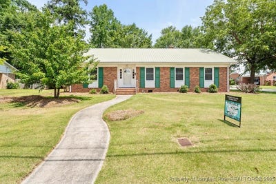 /international/us/402-w-31st-street-w-lumberton-nc-110100395040/