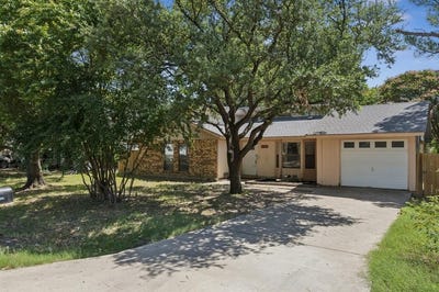 /international/us/1809-dundee-drive-corinth-tx-110100921432/