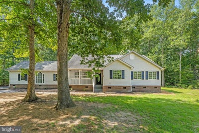 /international/us/74-eley-road-fredericksburg-va-110119738202/