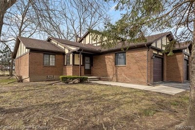 /international/us/41-parkplace-w-allen-park-mi-110106443616/