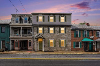 /international/us/9-e-main-street-newville-pa-110108204640/