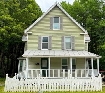 /international/us/51-andover-street-ludlow-vt-110109142228/