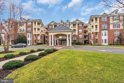 /international/us/1114-colts-circle-lawrence-township-nj-110106705828/