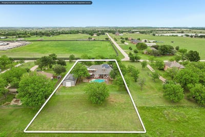 /international/us/1252-orchard-lane-ennis-tx-110107751792/