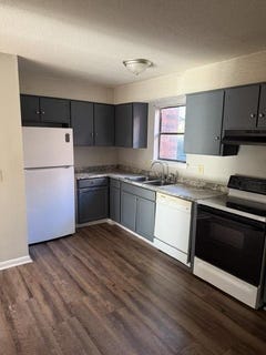 /international/us/251-rast-street-sumter-sc-110108297599/
