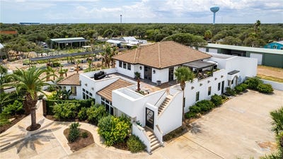 /international/us/1703-highway-35-s-office-rockport-tx-110095184664/