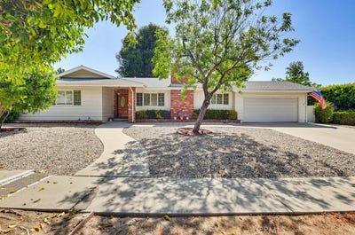 /international/us/5728-larryan-woodland-hills-ca-110108532174/