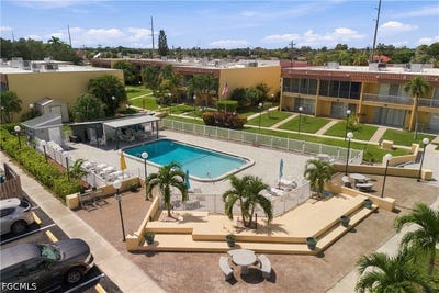 /international/us/1604-se-28th-terrace-cape-coral-fl-110120136407/