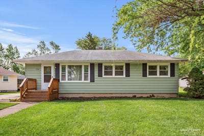 /international/us/1732-roanoak-avenue-aurora-il-110108239874/