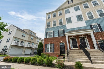 /international/us/1255-parish-avenue-claymont-de-110108469644/