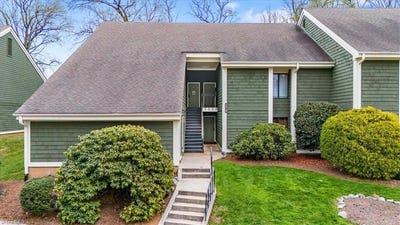 /international/us/1518-benjamin-parkway-greensboro-nc-110104871692/