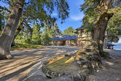 /international/us/8968-soda-bay-road-kelseyville-ca-110110128381/