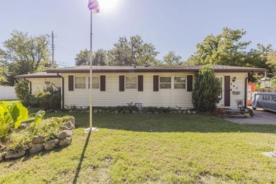/international/us/261-s-wayne-haysville-ks-110120508540/