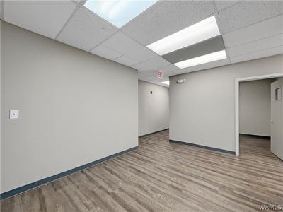 /international/us/200-cahaba-park-cir-birmingham-al-110106784788/