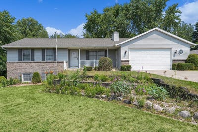 /international/us/3906-18th-street-dorr-mi-110101092529/