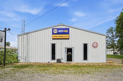/international/us/8187-state-route-708-russells-point-oh-110103133264/