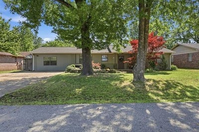 /international/us/13823-s-294th-east-avenue-coweta-ok-110107548200/