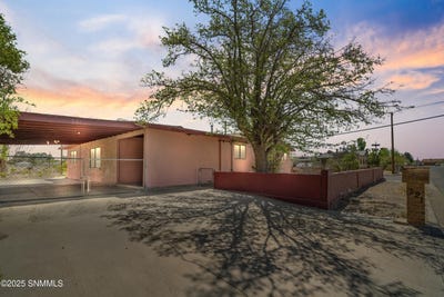 /international/us/321-s-james-street-deming-nm-110100979687/?lang=en