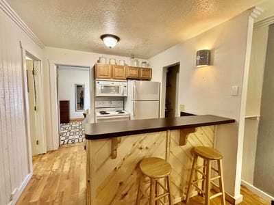 /international/us/64-mammoth-mountain-rd-angel-fire-nm-110108585622/